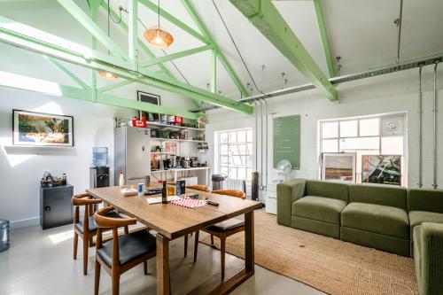 Units H,I & J Taylors Yard, 160-170 Brick Lane, Spitalfields, London, E1