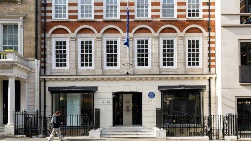 21-22 Grosvenor Street, Mayfair, London, W1K