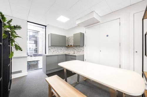 21-22 Grosvenor Street, Mayfair, London, W1K