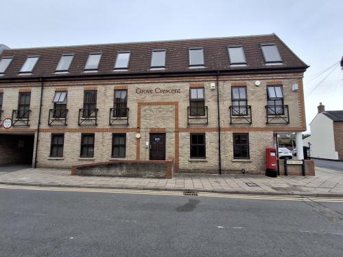 Suite B, 18 Grove Place, Bedford, MK40