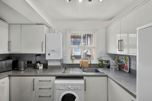 246-248 Walworth Road, Elephant & Castle, London, SE17
