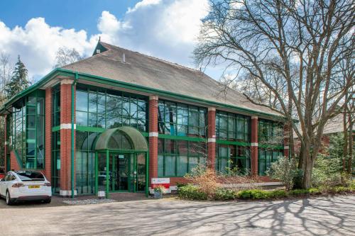 Units A to D, Silwood Park, Ascot, SL5