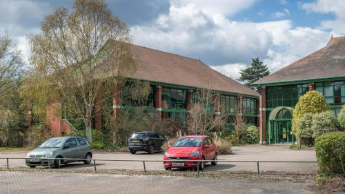 Units A to D, Silwood Park, Ascot, SL5