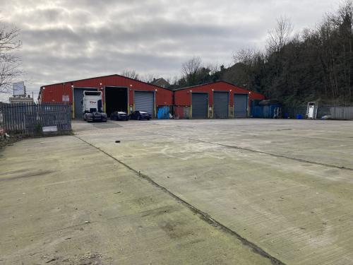 Globe Industrial Estate, I & J Towers Road, Grays, RM17