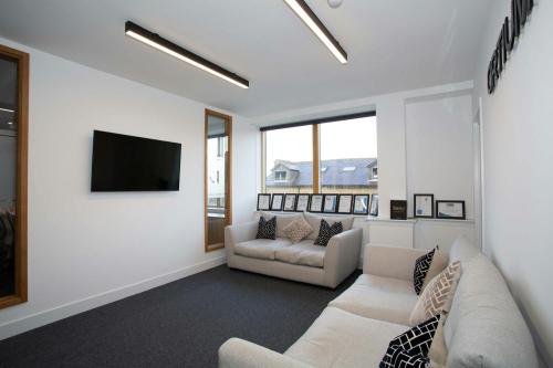 Town Centre House, Cheltenham Parade, Harrogate, HG1