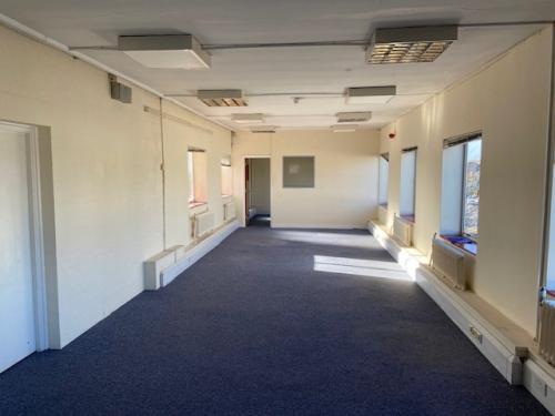 First Floor Offices, 14-16 Elm Road, Chessington, KT9
