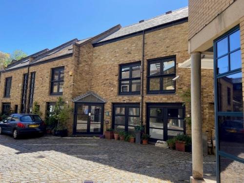 11-12 Whitehorse Mews, 37 Westminster Bridge Road, Southwark, London, SE1