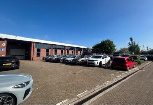 Unit 4 & 5, Sterling Centre, Bracknell, RG12
