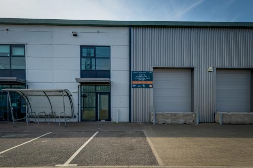 Unit 6, Thurrock Trade Park, Oliver Road, West Thurrock, RM20
