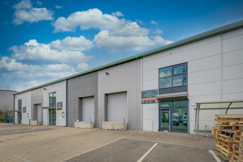 Unit 3, Thurrock Trade Park, Oliver Road, West Thurrock, RM20