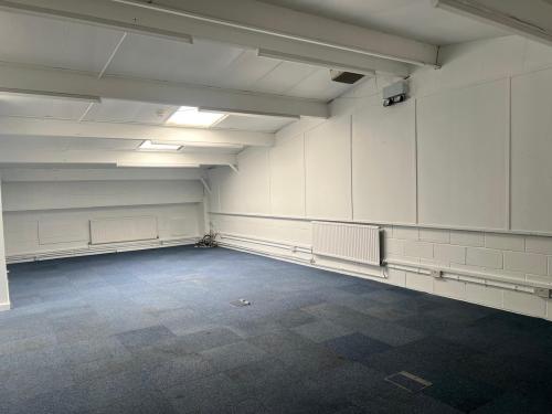 Unit 7, Progress Business Park Progress Way, Croydon, CR0