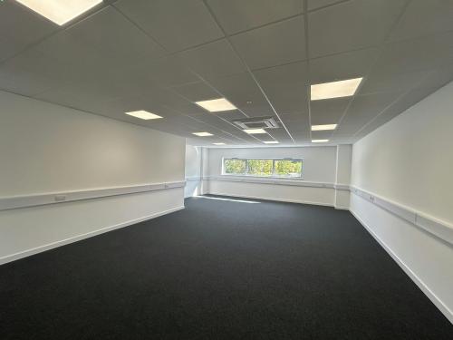 8, Bartley Point, Osborn Way, Hook, RG27
