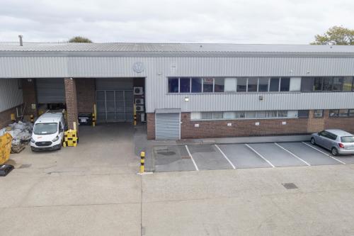 Unit 17, Britannia Industrial Estate, Poyle Road, Colnbrook, Heathrow, SL3