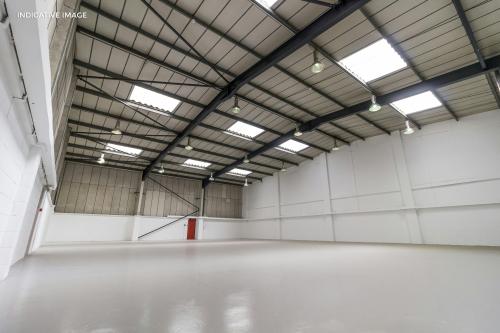 Unit 17, Britannia Industrial Estate, Poyle Road, Colnbrook, Heathrow, SL3
