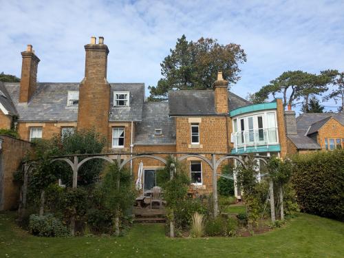 No 2 Uplands House, Upton, Banbury, OX15