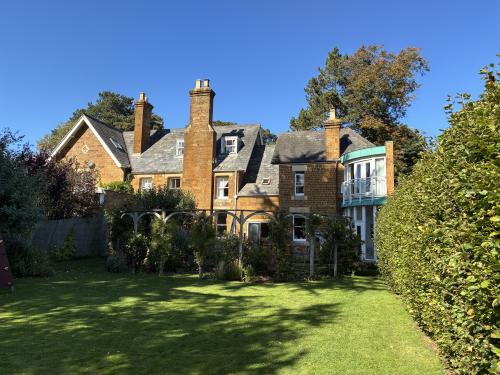 No 2 Uplands House, Upton, Banbury, OX15