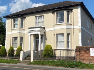 Loudwater House, London Road, Loudwater, High Wycombe, HP10