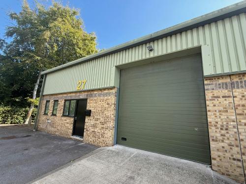 Unit 27, Horcott Industrial Estate, Fairford, GL7