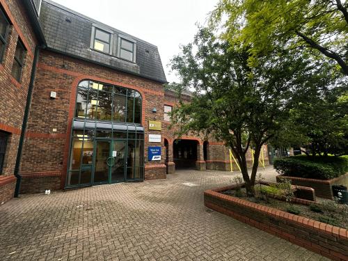 Unit 3 White Oak Square, London Road, Swanley, BR8