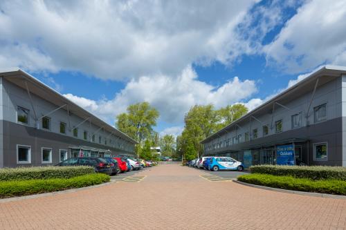 Unit 10 Pine Court, Kembrey Park, Swindon, SN2