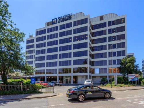 3 Newbridge Square, Swindon, SN1