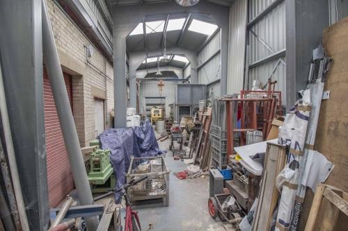 Unit 6, Eskdale Road, Uxbridge, UB8