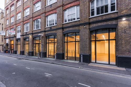 32-38 Saffron Hill, Farringdon, London, EC1N