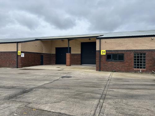 Unit 32/34, Capitol Trading Park, Kirkby Bank Road, Liverpool, Knowsley, L33