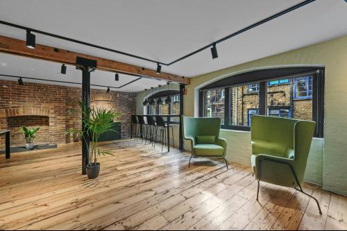 81a Endell Street, Covent Garden, London, WC2H