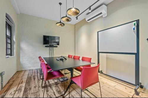 81a The Sail Loft, Endell Street, Covent Garden, London, WC2H
