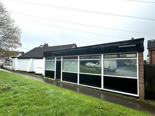 33 Banstead Road, Caterham, CR3