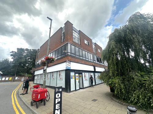Suite A/B, 141-143 Station Road East, Oxted, RH8