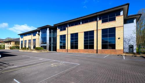 Guinevere House, Langstone Business Village, Priory Drive, Casnewydd, NP18