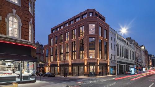 197 Kensington High Street, Kensington, London, W8