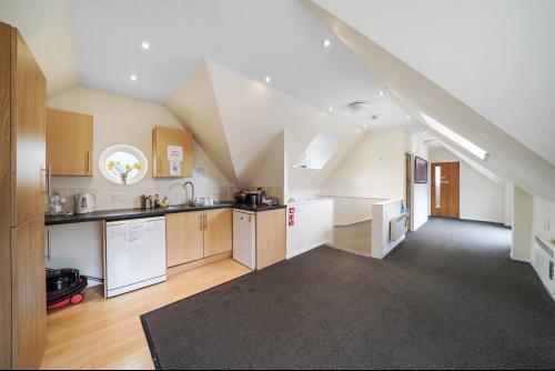 1 Highbury Crescent, Highbury, London, N5