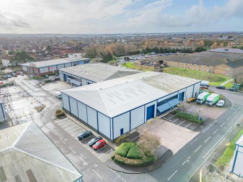 Unit 450, Quadrant Trading Estate, Almondsbury, Bristol, BS32