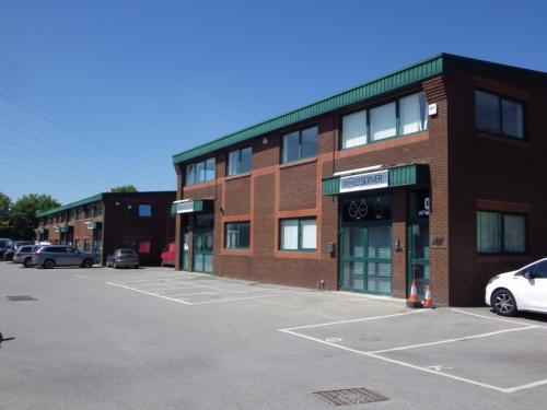 Unit D Loddon Business Centre, Roentgen Road, Basingstoke, RG24