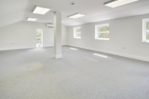 Unit 2 The Oakleys, High Wych Road, High Wych, Sawbridgeworth, CM21