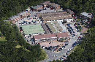 unit 201, Lansbury Business Estate, Lower Guildford Road, Knaphill, Woking, GU21