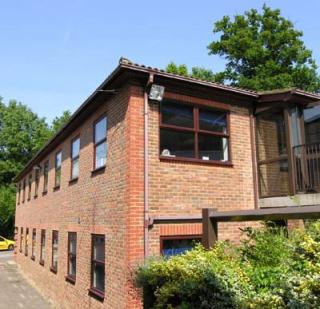 unit 201, Lansbury Business Estate, Lower Guildford Road, Knaphill, Woking, GU21