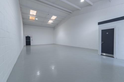 Unit 8, Progress Business Park, Progress Way, Croydon, CR0