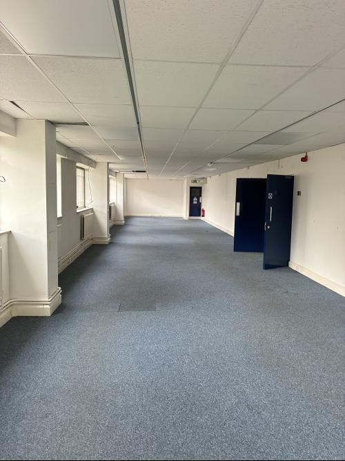 Units 7 & 8, King Georges Trading Estate, Davis Road, Chessington, KT9