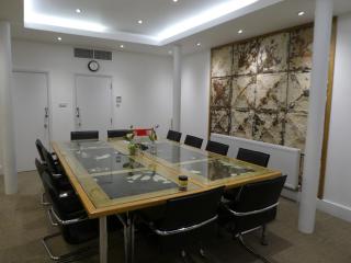 Anchor House, 8 Lower Teddington Road, Hampton Wick, KT1