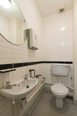 unit 13, First Quarter, Blenheim Road, Epsom, KT19