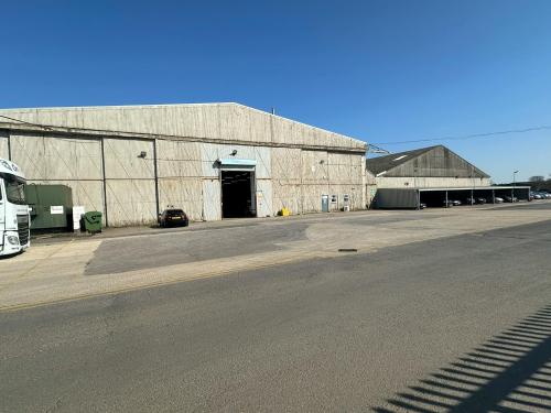 Unit 2 & 2b, Appletree Industrial Estate, Appletree Road, Chipping Warden, OX17