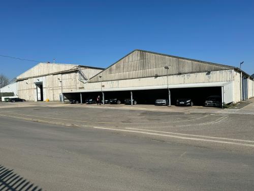 Unit 2 & 2b, Appletree Industrial Estate, Appletree Road, Chipping Warden, OX17