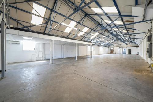 Unit 7, Concord Business Centre, Concord Road, West Acton, London, W3