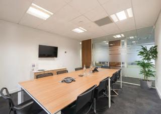 Oriel House, 26 The Quadrant, Richmond, TW9