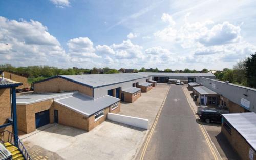Unit B09, National Works Trading Estate, Bath Road, Hounslow, TW4
