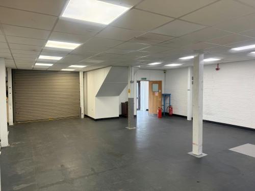 Unit 4 Ingoldmells Court, Leafield Industrial Estate, Corsham, SN13